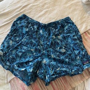 Patterned Patagonia Shorts - Large